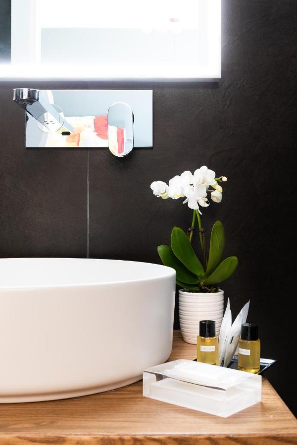 Briseide Boutique Rooms Colosseum โรม ภายนอก รูปภาพ