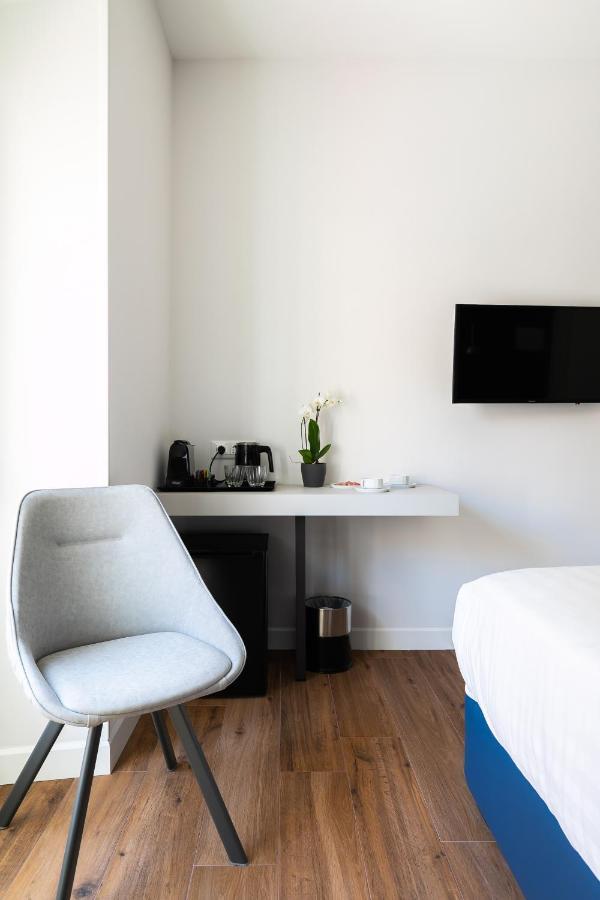 Briseide Boutique Rooms Colosseum โรม ภายนอก รูปภาพ