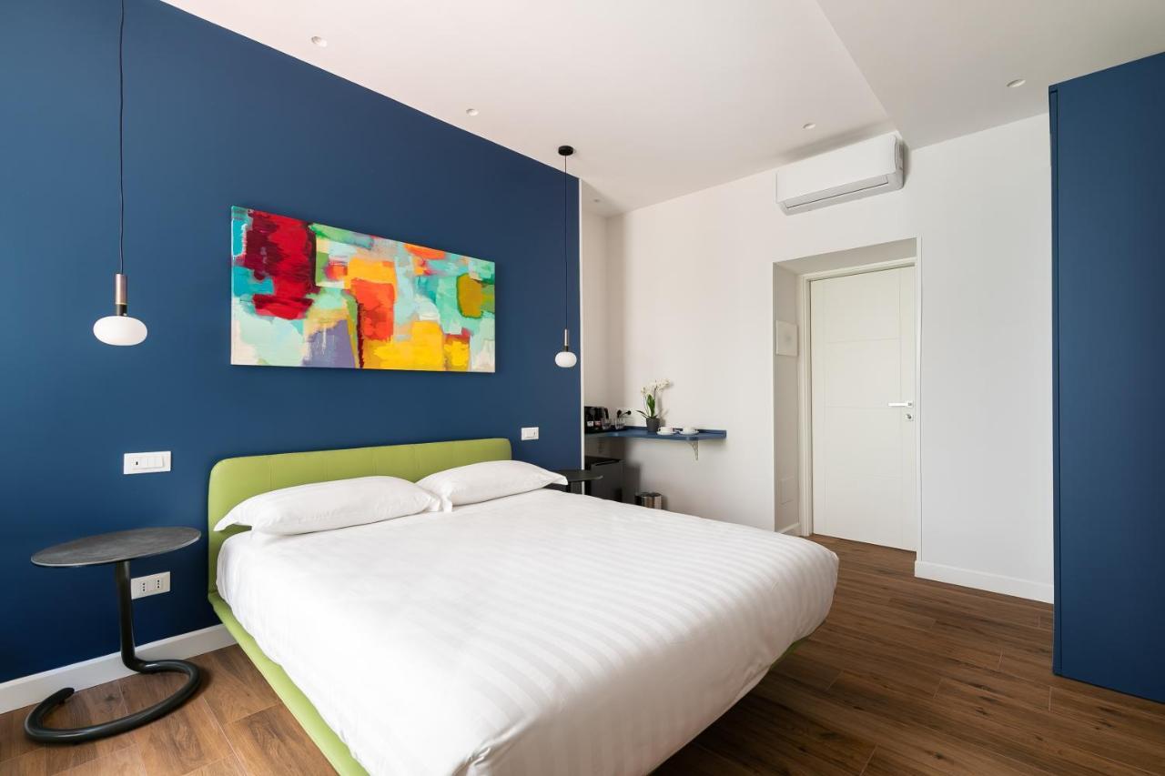 Briseide Boutique Rooms Colosseum โรม ภายนอก รูปภาพ